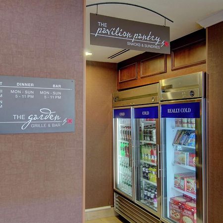 Hilton Garden Inn Norwalk Esterno foto