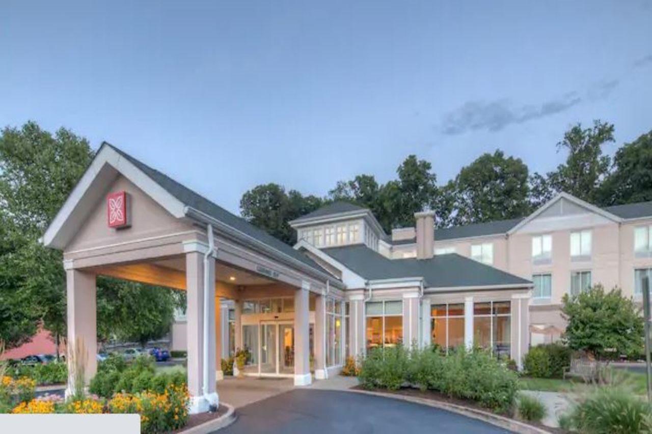 Hilton Garden Inn Norwalk Esterno foto