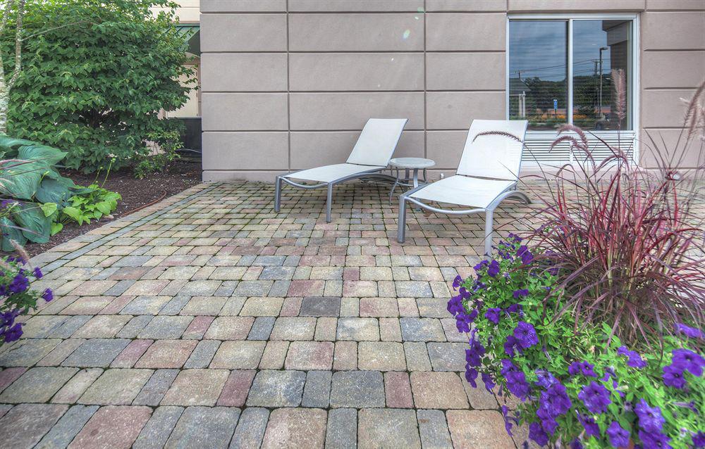 Hilton Garden Inn Norwalk Esterno foto