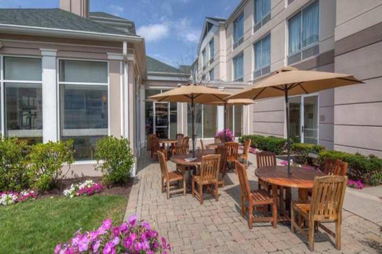 Hilton Garden Inn Norwalk Esterno foto