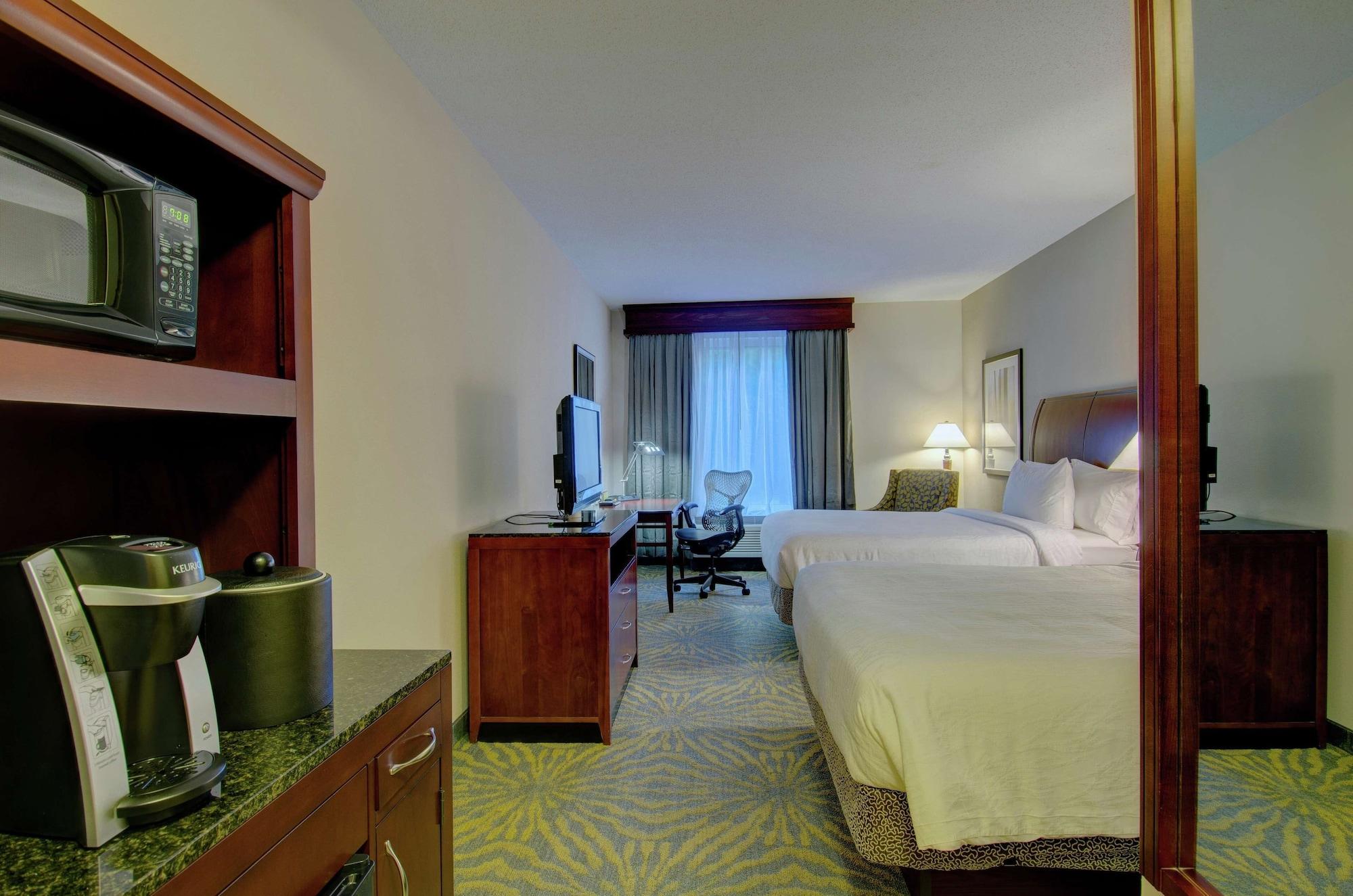 Hilton Garden Inn Norwalk Esterno foto