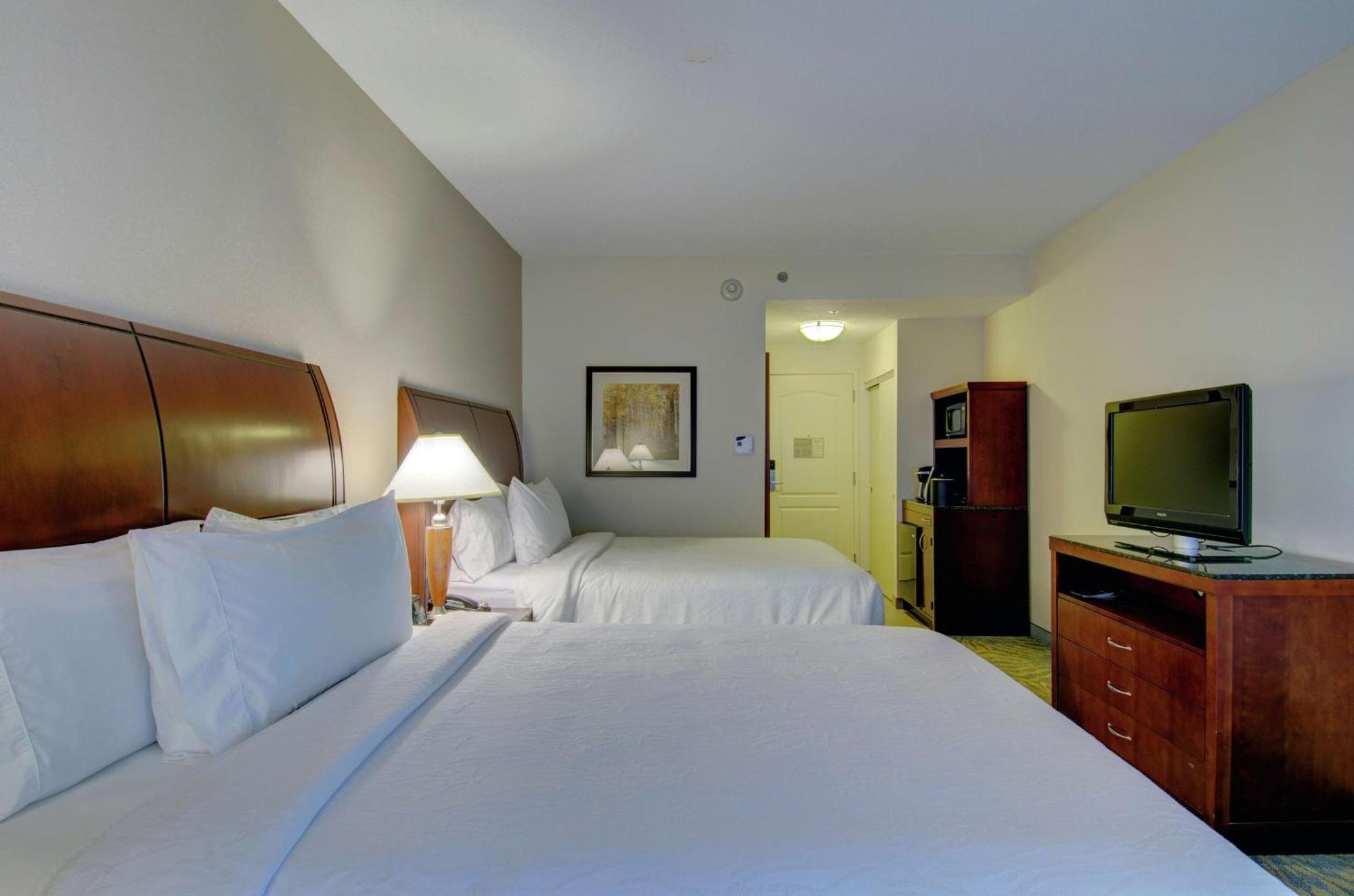 Hilton Garden Inn Norwalk Esterno foto