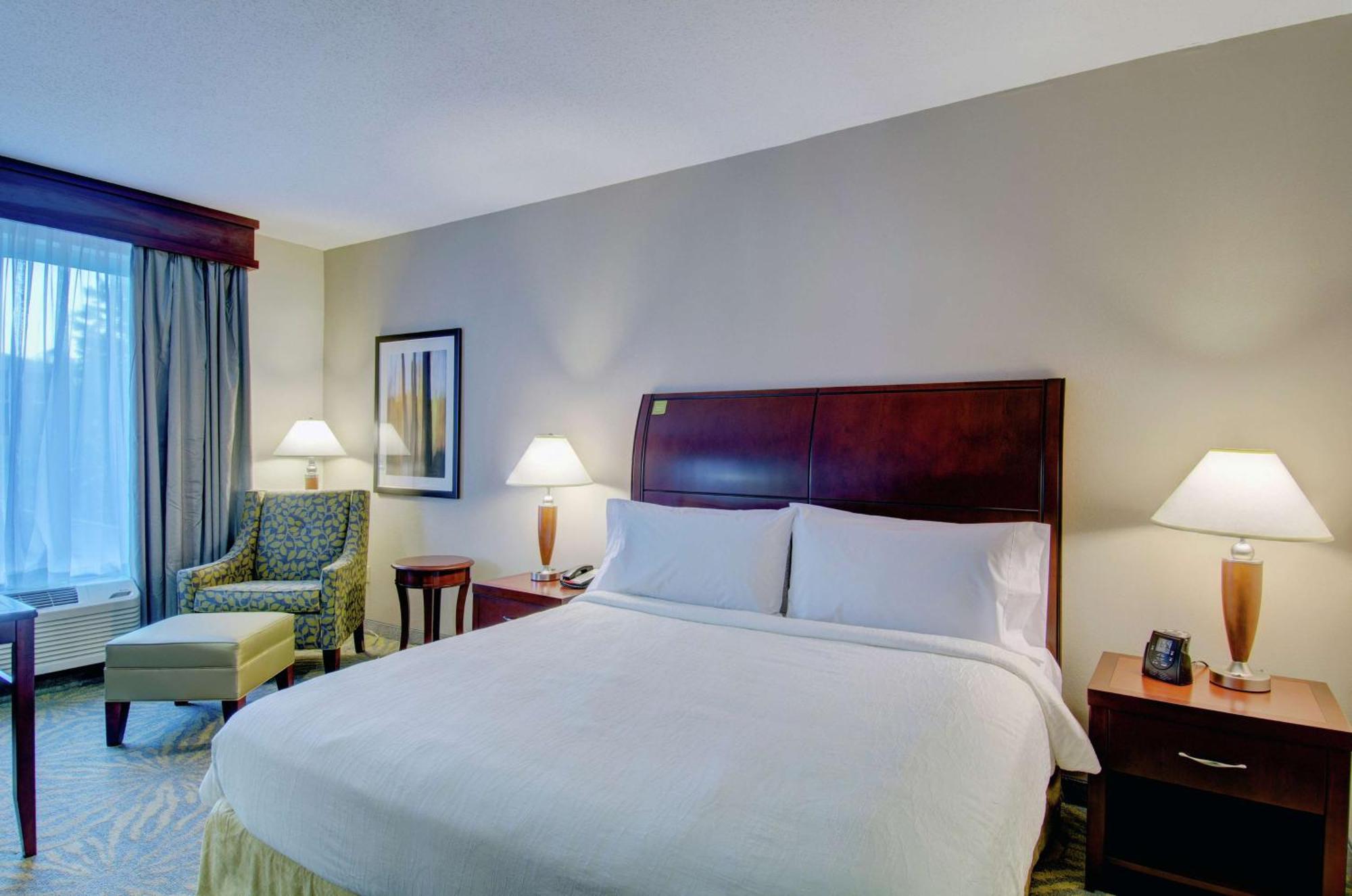 Hilton Garden Inn Norwalk Esterno foto
