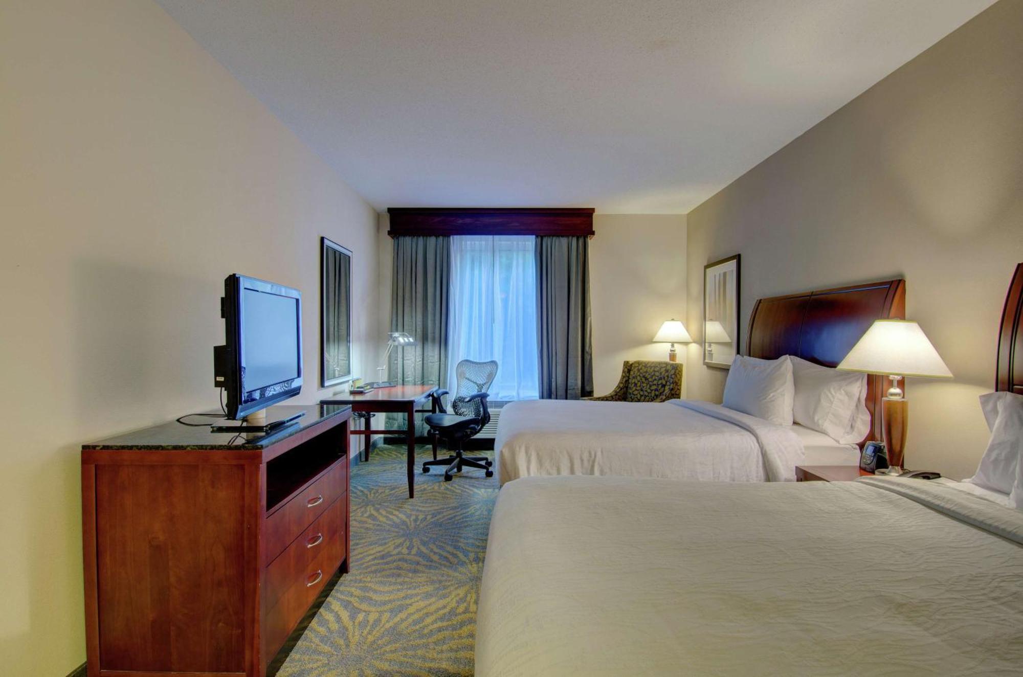 Hilton Garden Inn Norwalk Esterno foto