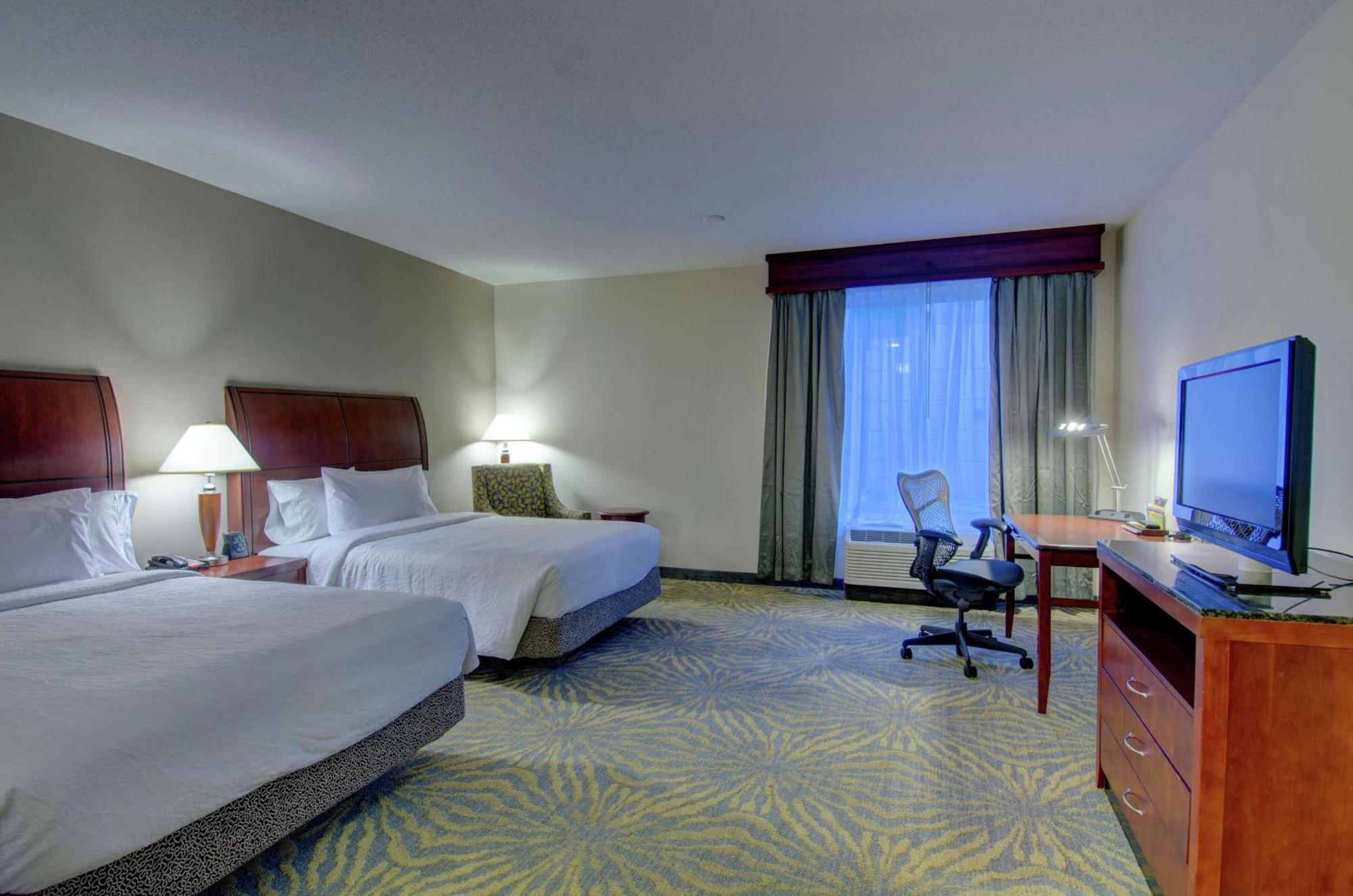 Hilton Garden Inn Norwalk Esterno foto