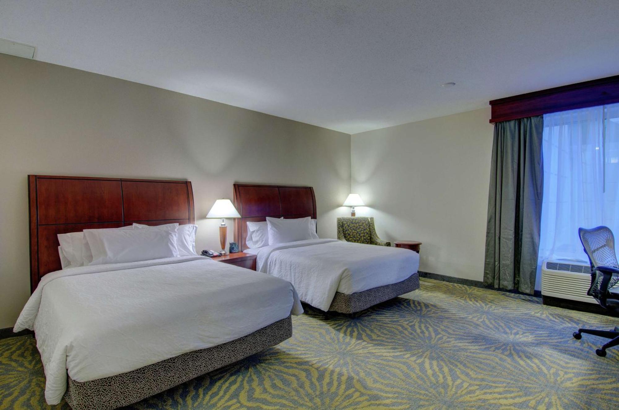 Hilton Garden Inn Norwalk Esterno foto