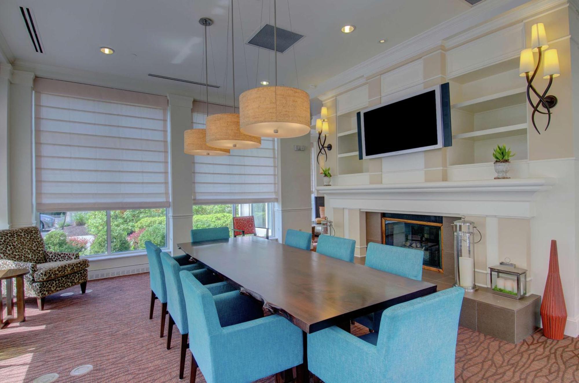Hilton Garden Inn Norwalk Esterno foto