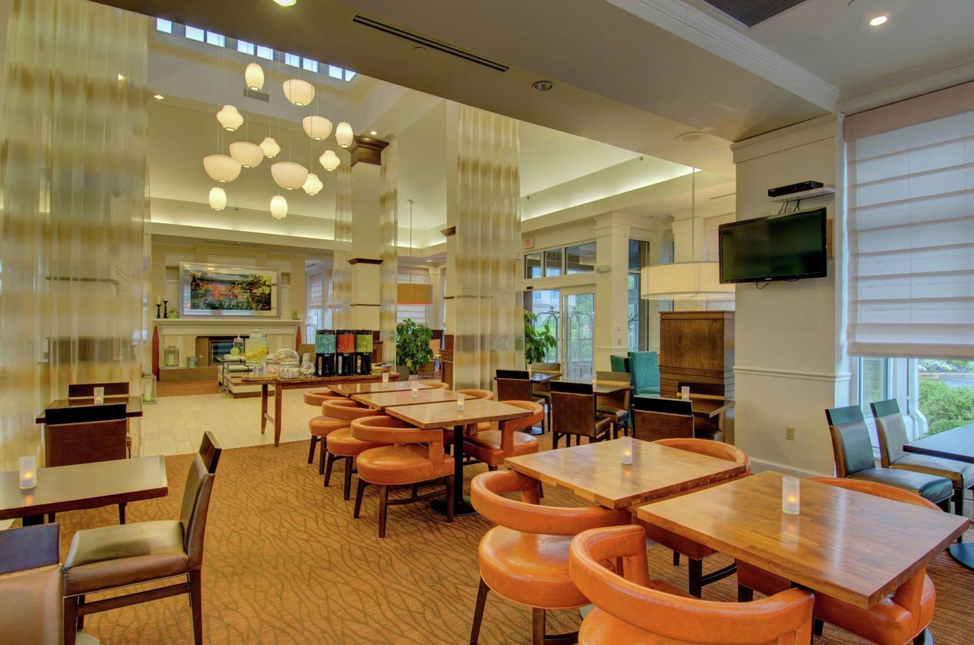 Hilton Garden Inn Norwalk Esterno foto