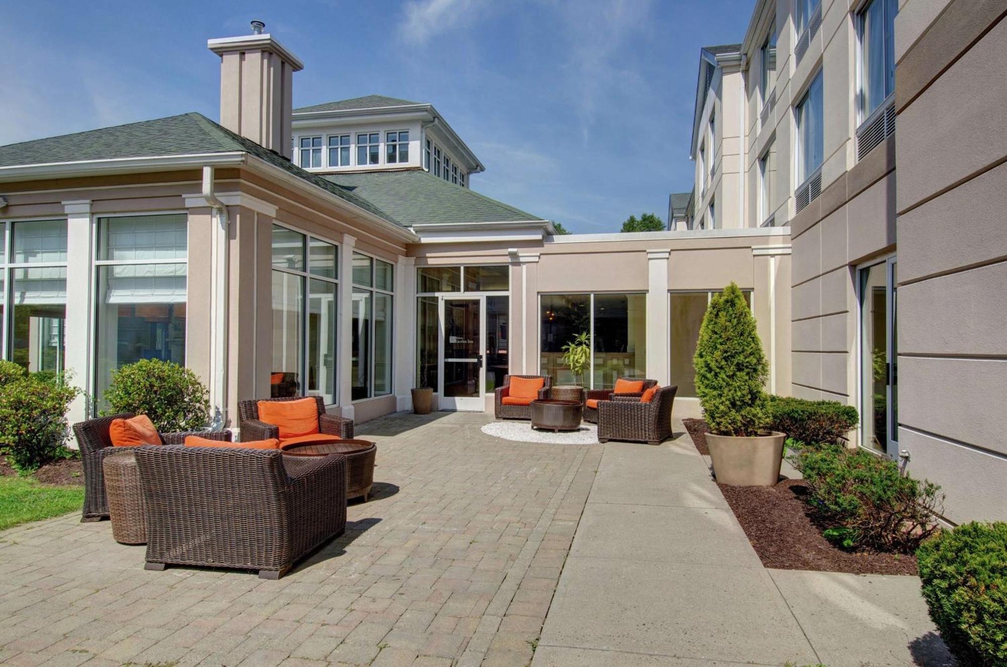 Hilton Garden Inn Norwalk Esterno foto