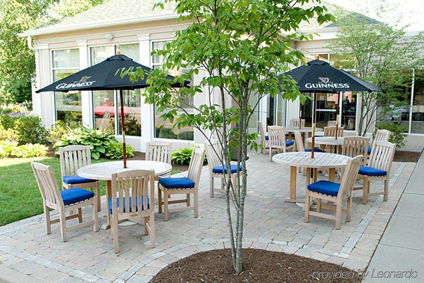 Hilton Garden Inn Norwalk Ristorante foto