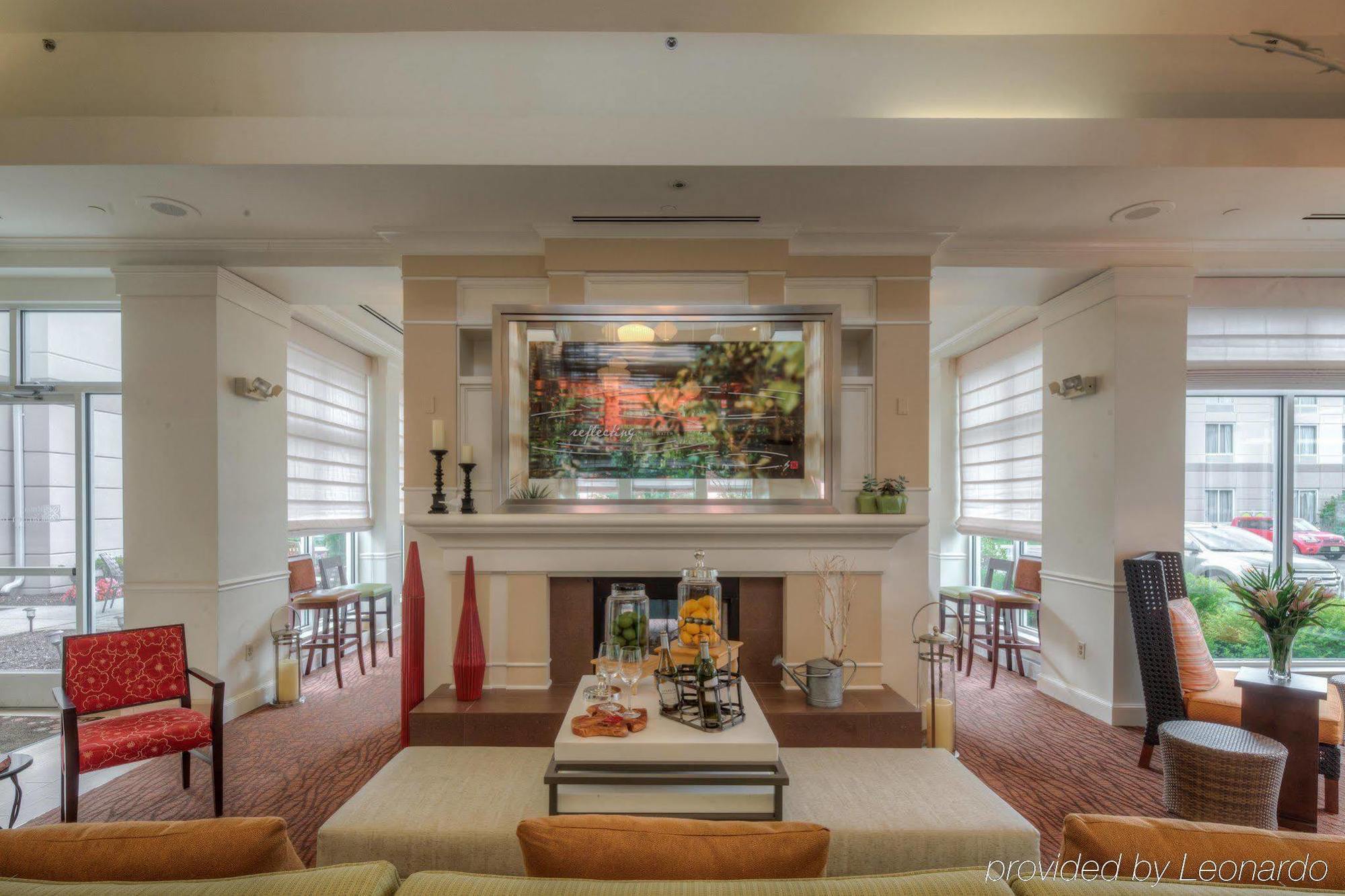 Hilton Garden Inn Norwalk Esterno foto